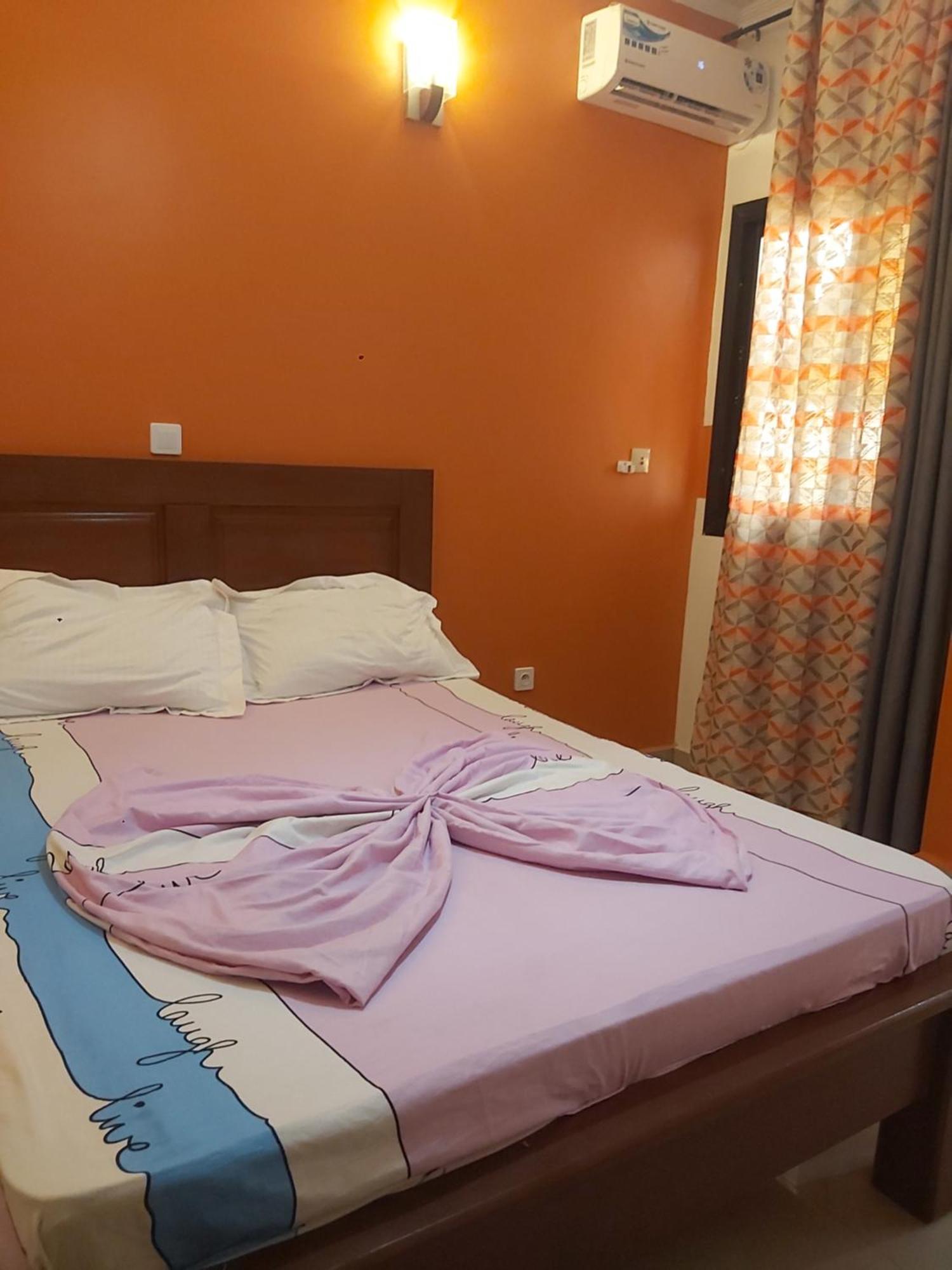 Yaoundé Hotel Appart B4U - Etoudi מראה חיצוני תמונה