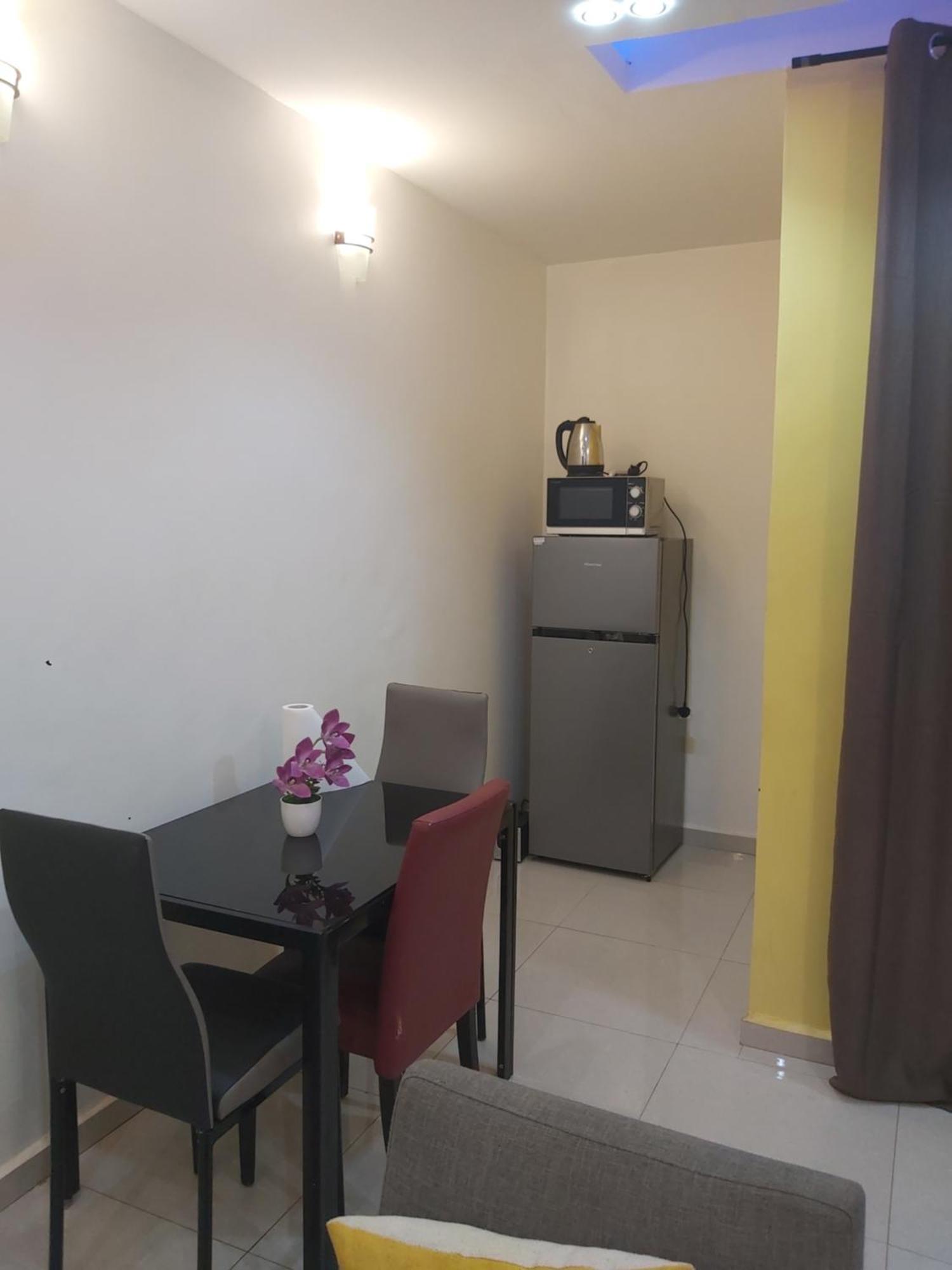 Yaoundé Hotel Appart B4U - Etoudi מראה חיצוני תמונה